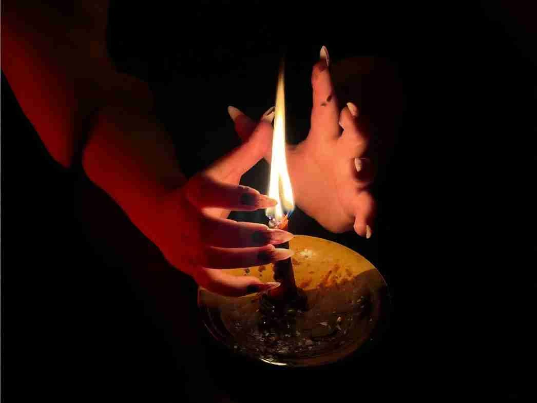 Alejamiento de Terceras Personas